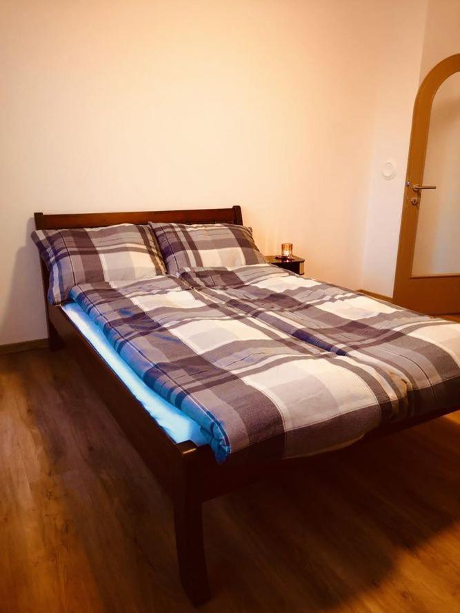 Thermenland-Traum Apartment ฟูสเตนเฟลด์ ภายนอก รูปภาพ