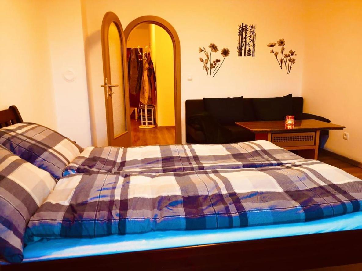 Thermenland-Traum Apartment ฟูสเตนเฟลด์ ภายนอก รูปภาพ